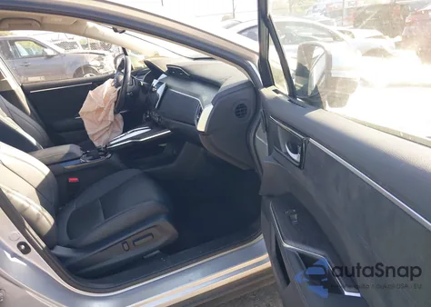 2018 Honda Clarity Plug-In Hybrid Touring z USA, uszkodzony, nr VIN JHMZC5F30JC018588